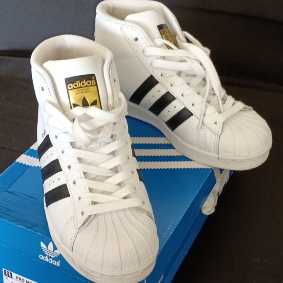 Adidas pro model J - Picture 3 of 3